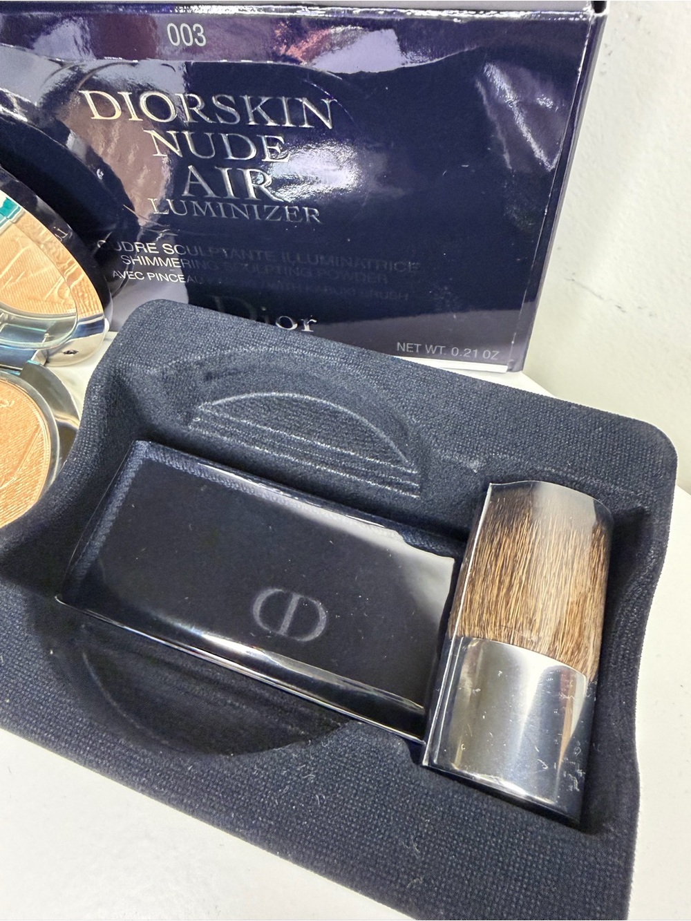 Dior Diorskin Nude Air Luminizer 003 - Picture 3 of 5